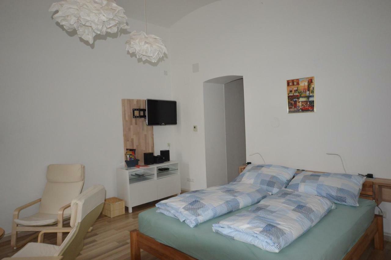 Wiener Ferienwohnung Экстерьер фото